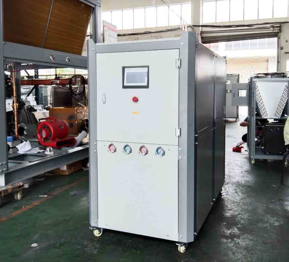 半導(dǎo)體光刻材料生產(chǎn)控溫循環(huán)機(jī)組